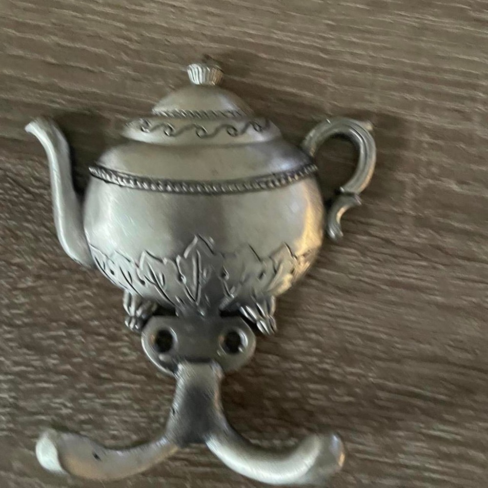 Vintage Silver plated teapot shaped coat hook with ornate detailing